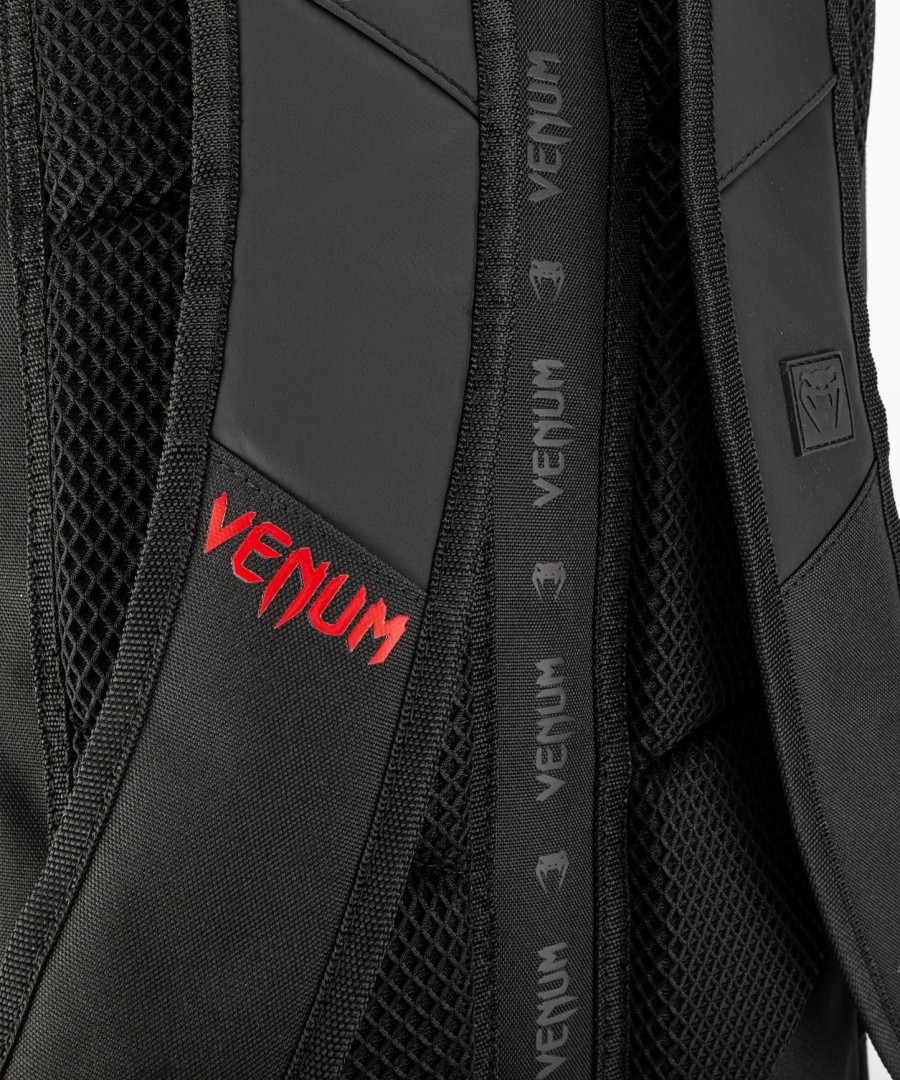 venum challenger xtrem evo reppu - mustapunainen