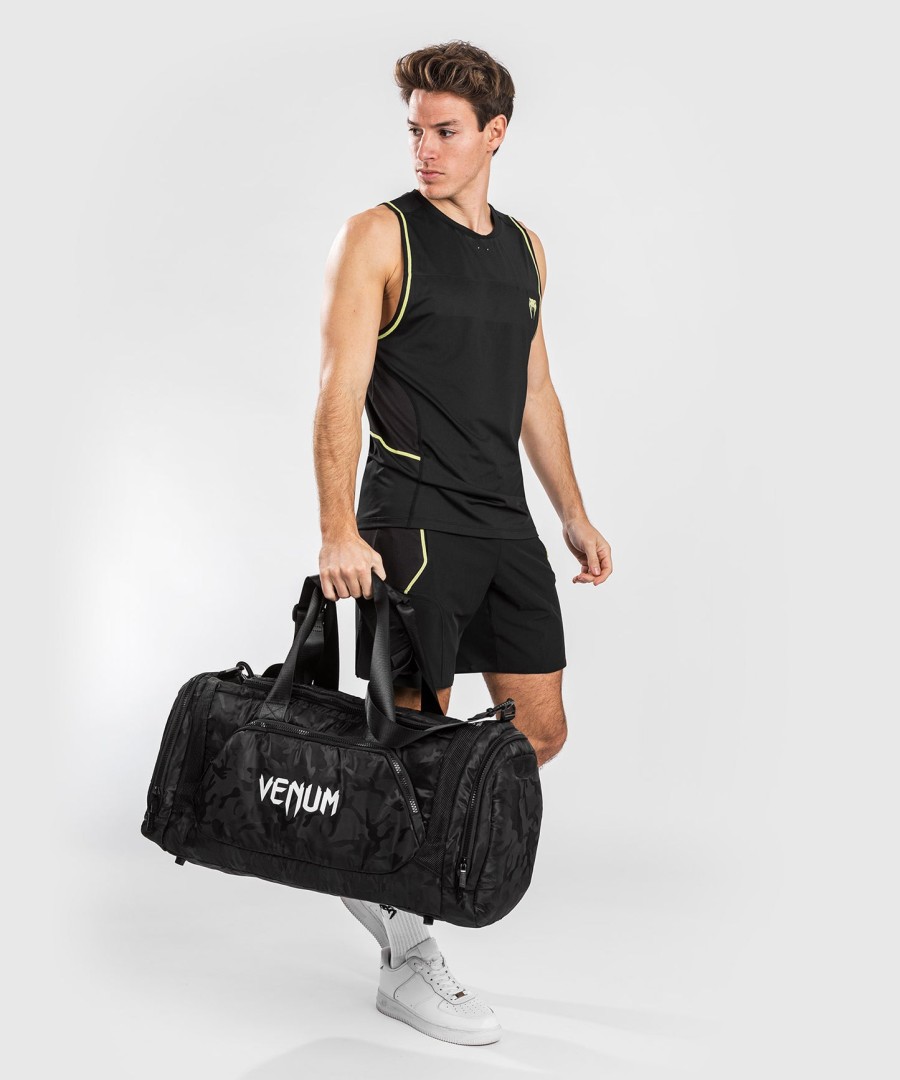 venum trainer lite -urheilukassi - mustatumma naamiointi