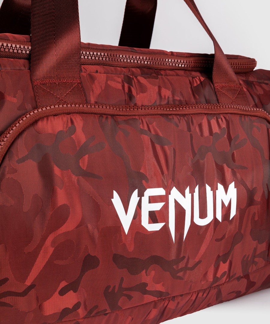 venum trainer lite -urheilukassi - maastokuvioviininpunainen