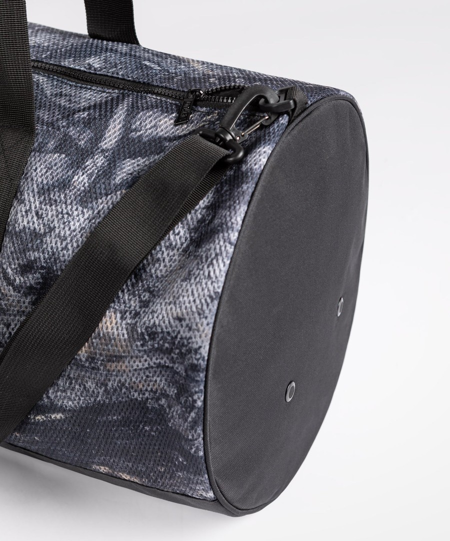 venum laser xt realtree -matkakassi - tumma naamiointiharmaa