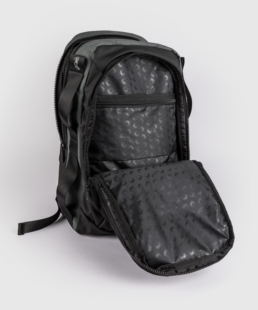 venum evo 2 reppu - mustakhaki