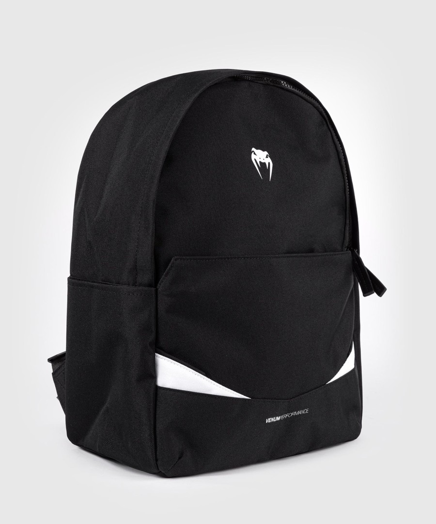venum evo 2 kevyt reppu - musta