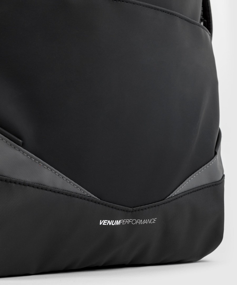 venum evo 2 light reppu - mustaharmaa