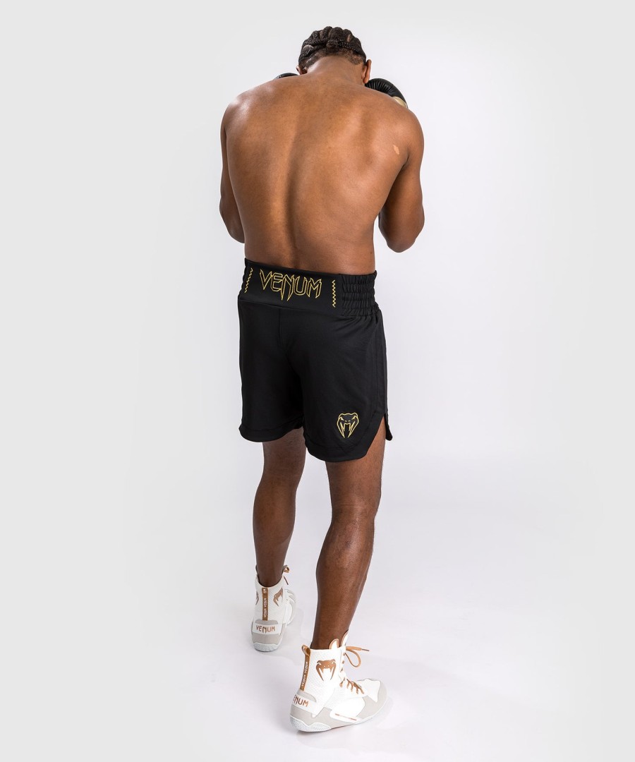 venum classic nyrkkeilyshortsit - mustakulta