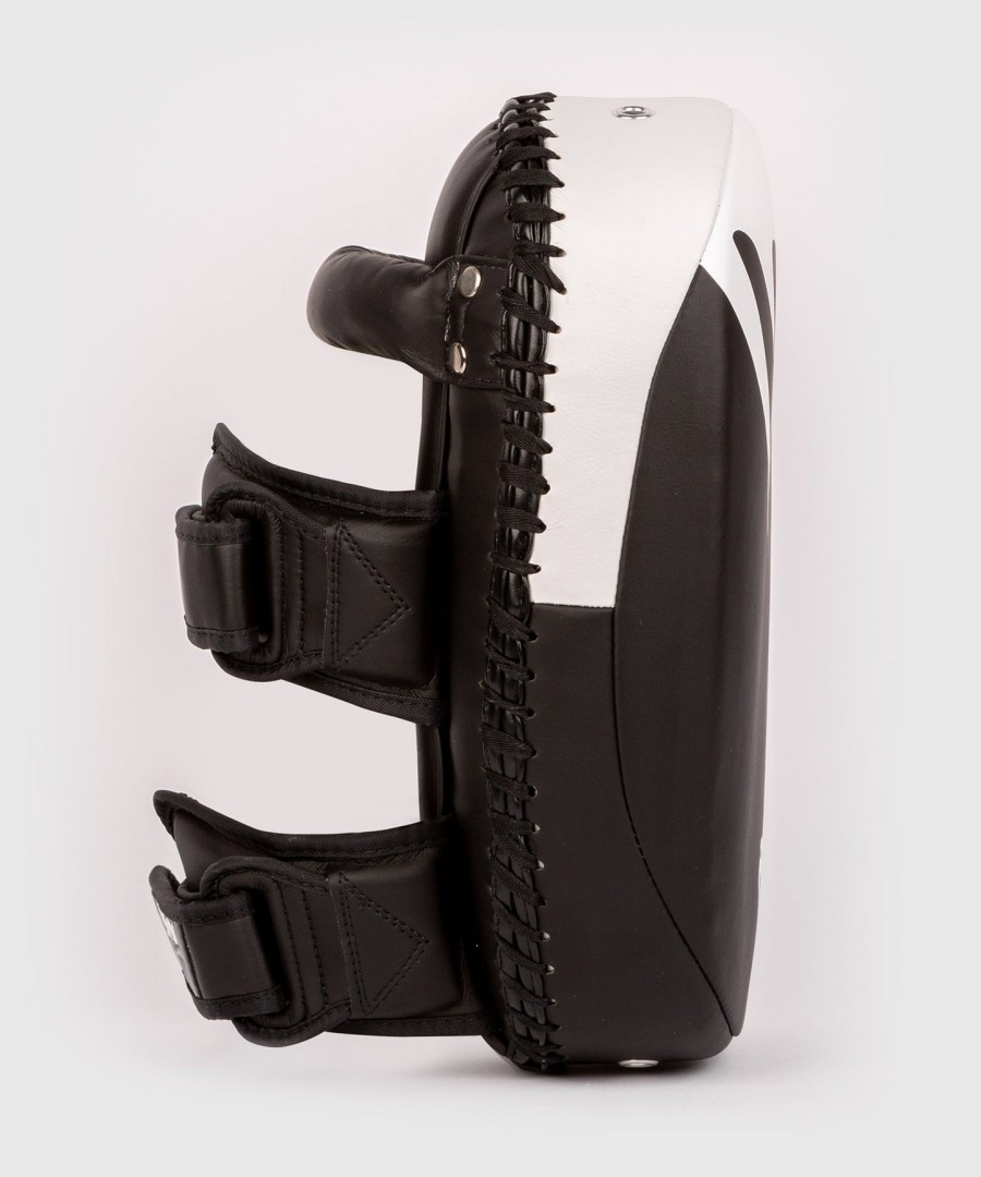 venum kick boxing 2.0 micro fiber paos - mustavalkoinen