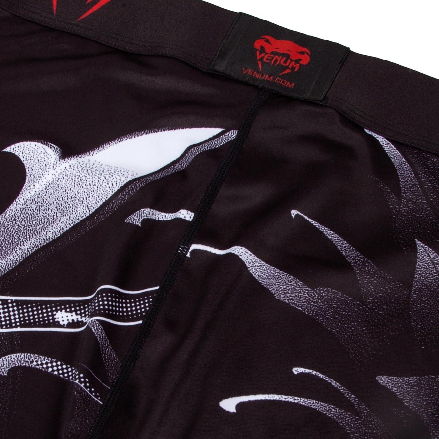 venum samurai skull -kompressiotrikoot - musta