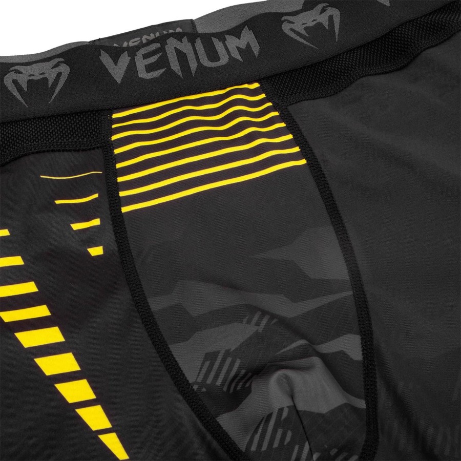 venum okinawa 2.0 kompressiotrikoot - mustakeltainen