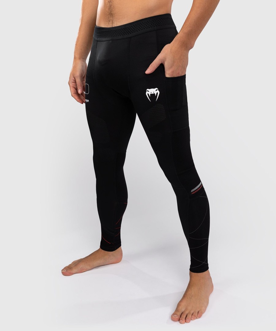 venum tactical xt -lenkkarit - mustapunainen