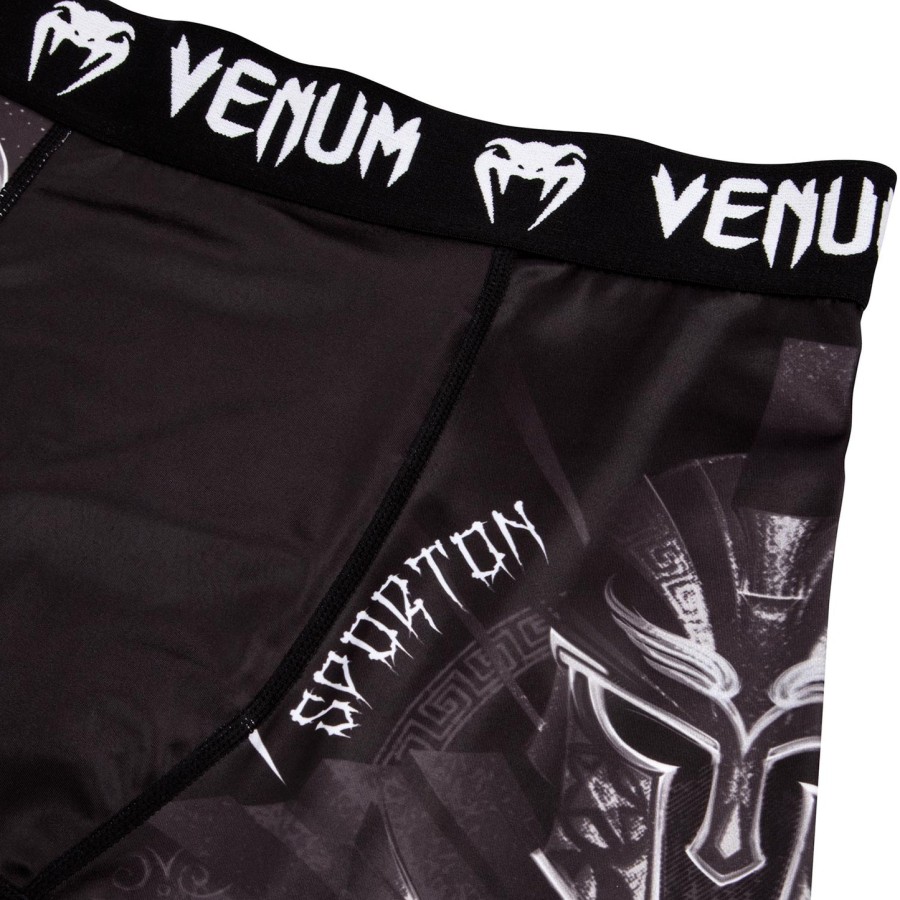 vale tudo shortsit venum gladiator 3.0 - mustavalkoinen