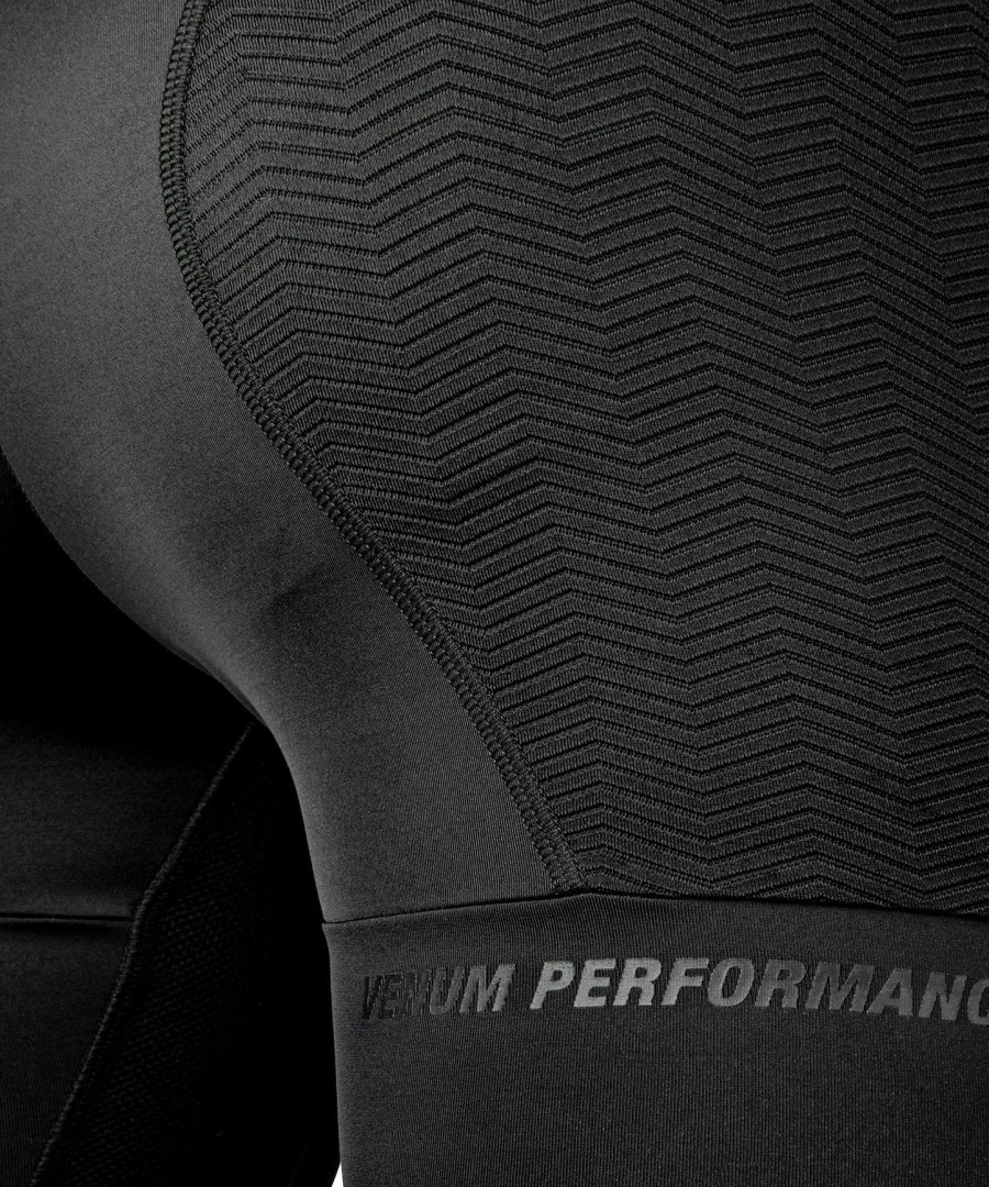 venum g-fit kompressioshortsit - musta