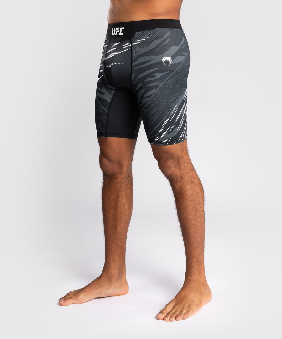 ufc fusion by venum authentic fight night miesten vale tudo shortsit - musta