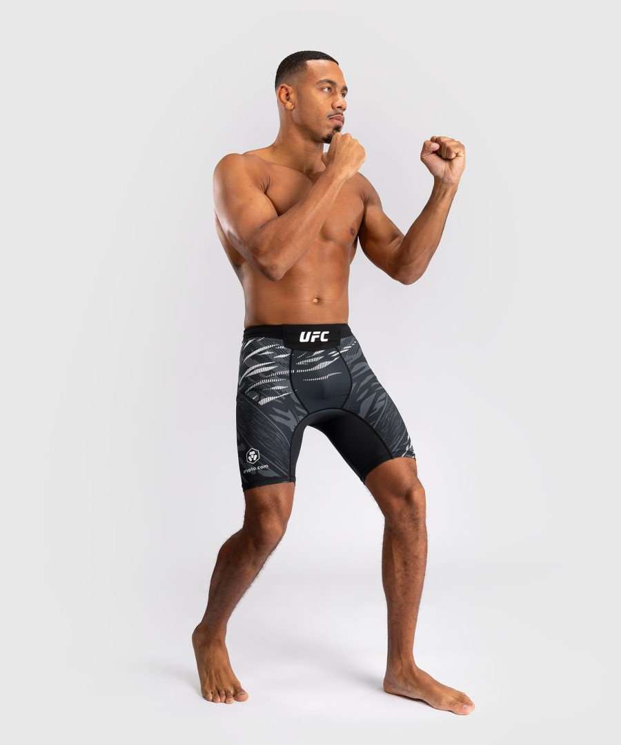 ufc fusion by venum authentic fight night miesten vale tudo shortsit - musta