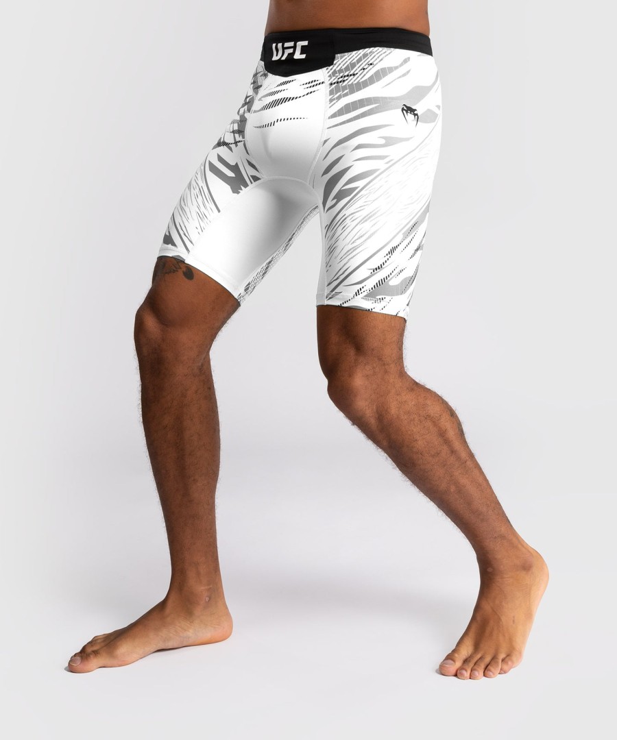 ufc fusion by venum authentic fight night miesten vale tudo shortsit - valkoinen
