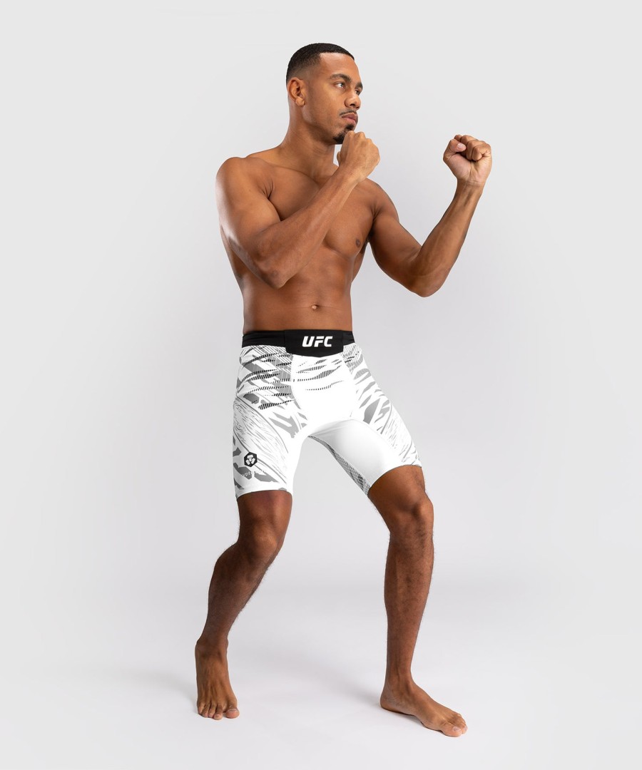 ufc fusion by venum authentic fight night miesten vale tudo shortsit - valkoinen