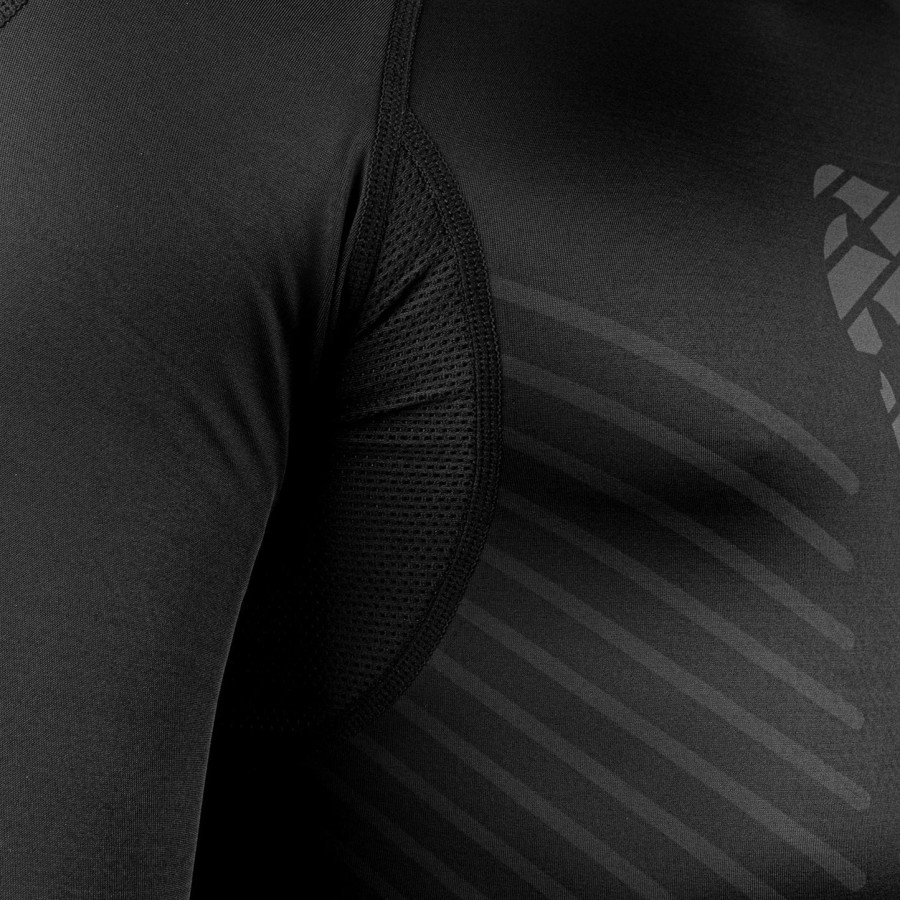 venum plasma rashguard - lyhythihainen - mustamusta