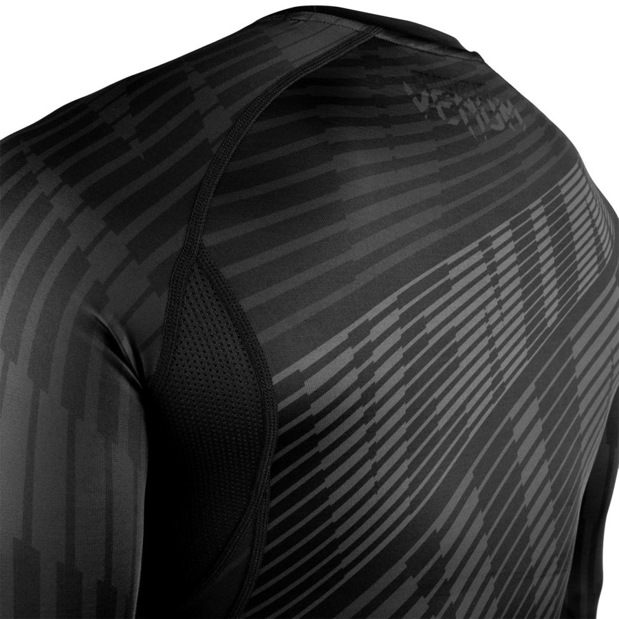 venum plasma rashguard - lyhythihainen - mustamusta
