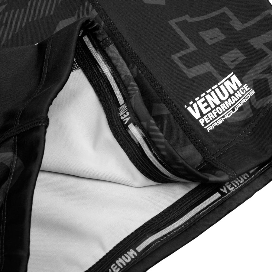 venum okinawa 2.0 rashguard - lyhythihainen - mustavalkoinen