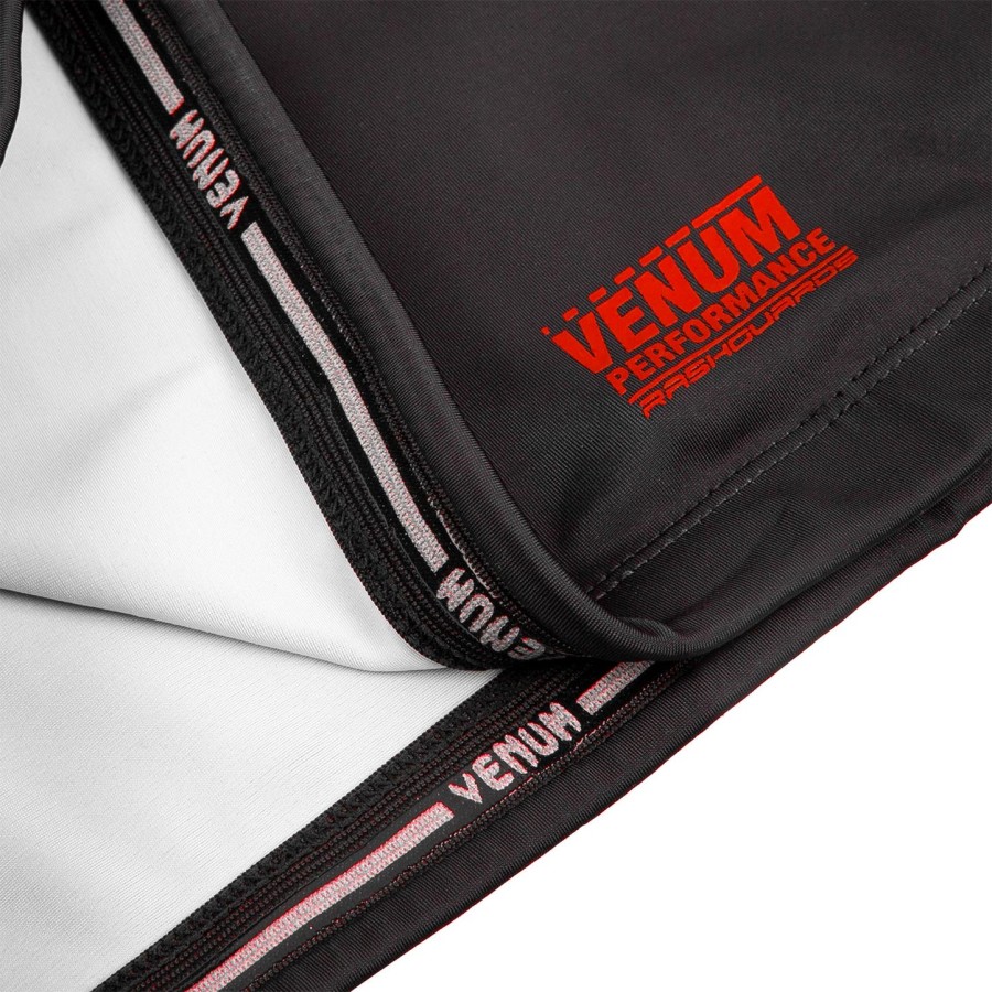 venum signature rashguard - pitkähihainen - mustapunainen