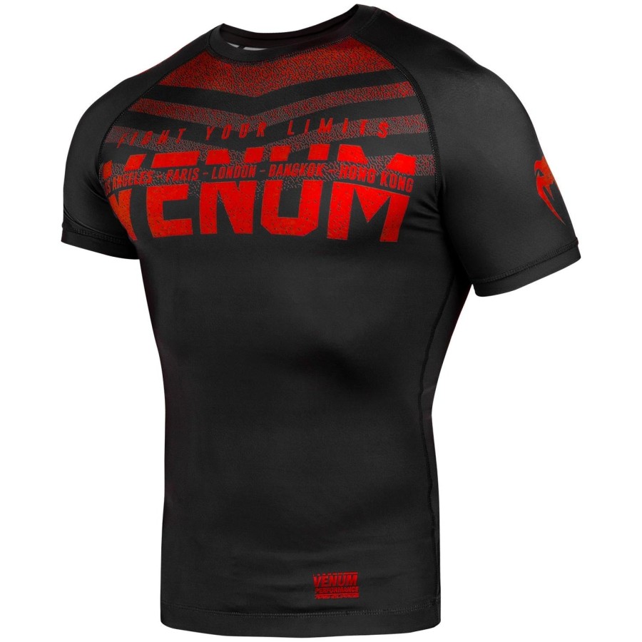 venum signature rashguard - lyhythihainen - mustapunainen