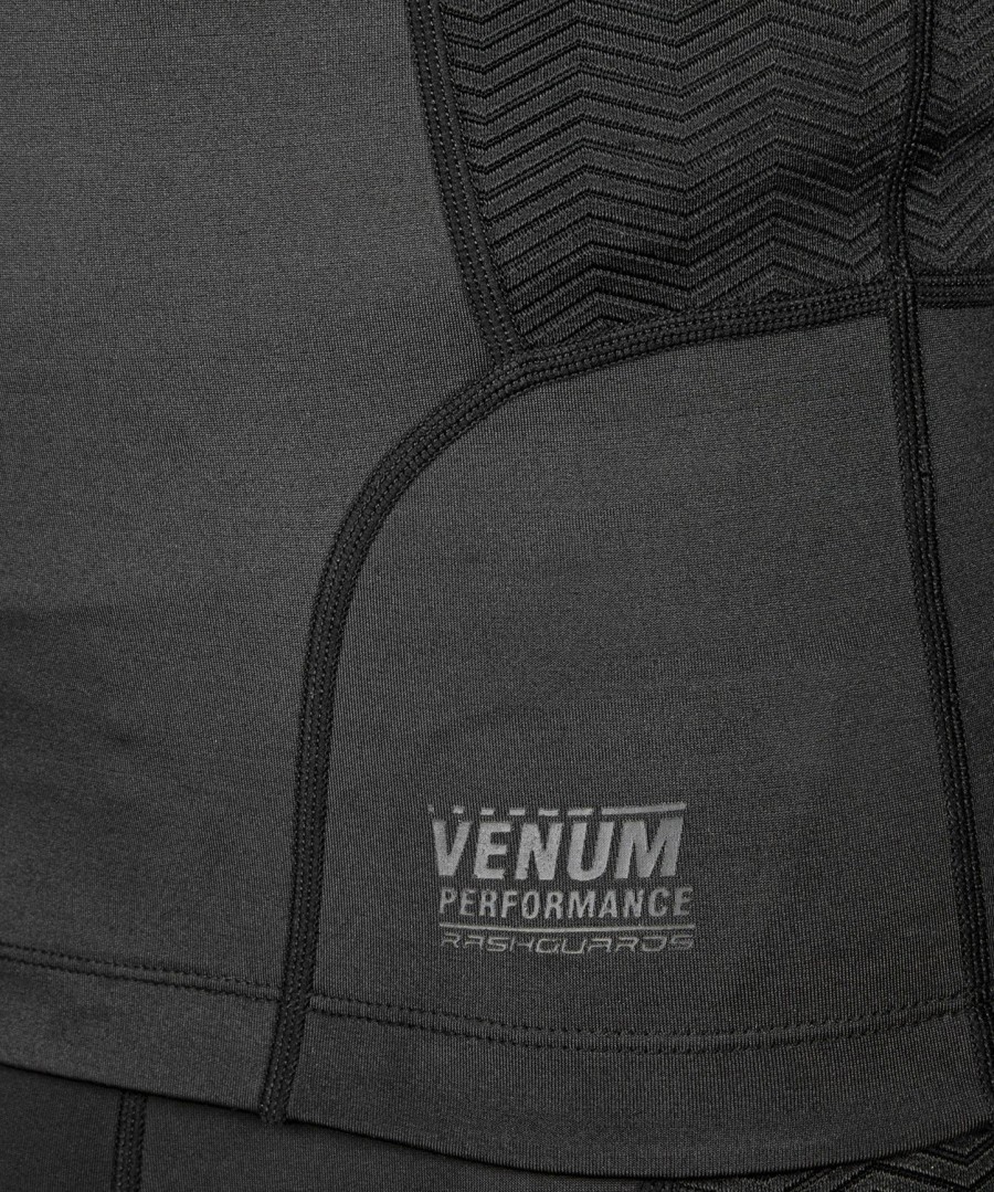 venum g-fit rashguard - lyhythihainen - musta