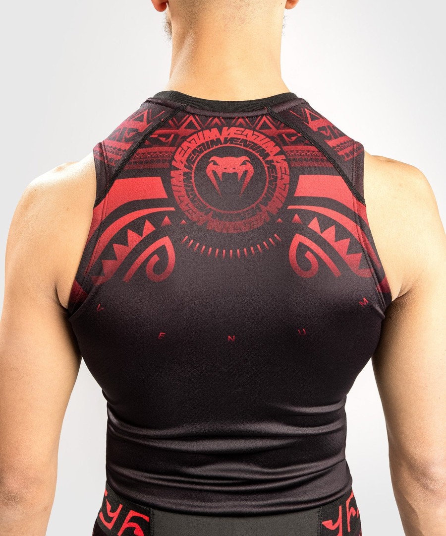 venum nakahi rashguard - hihaton - mustapunainen