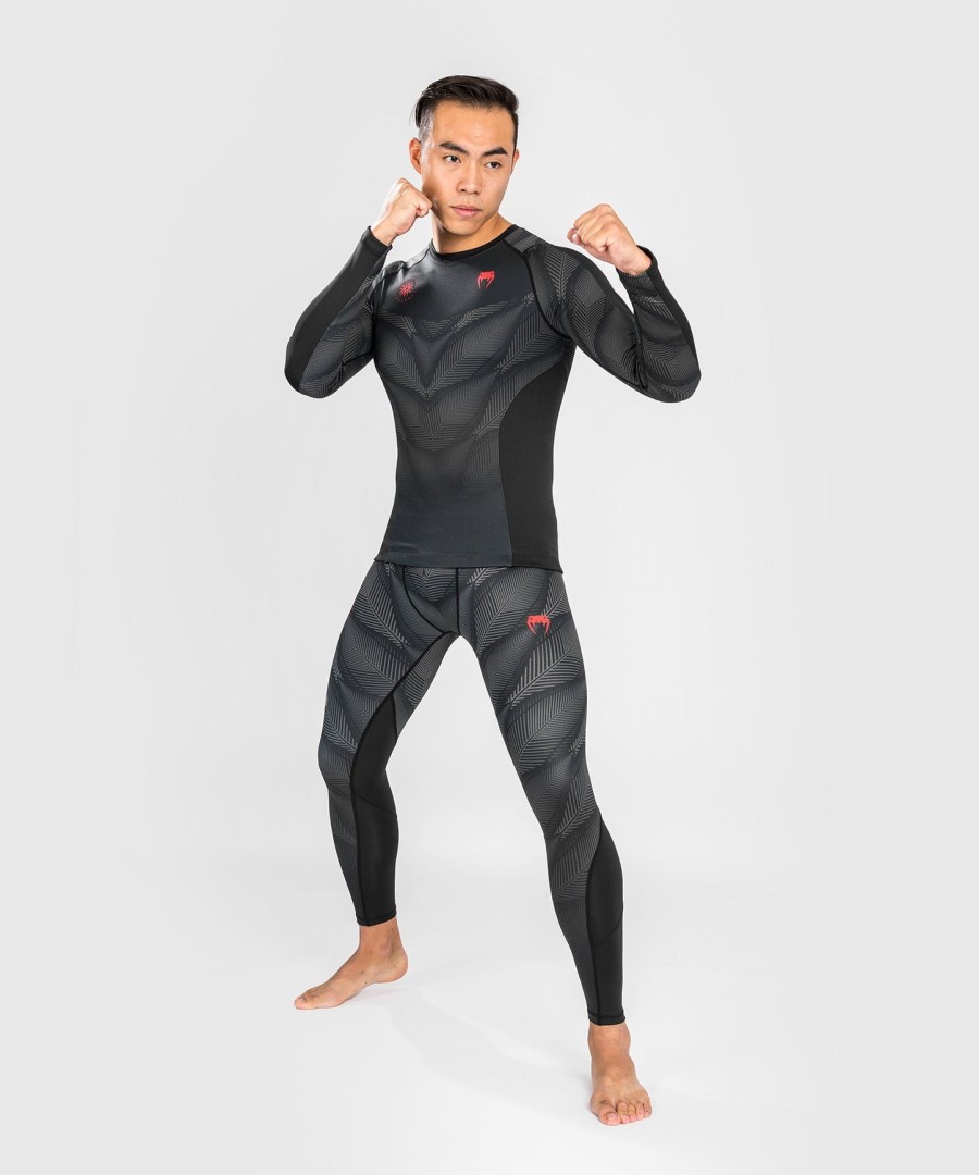 venum phantom rashguard pitkähihainen - mustapunainen