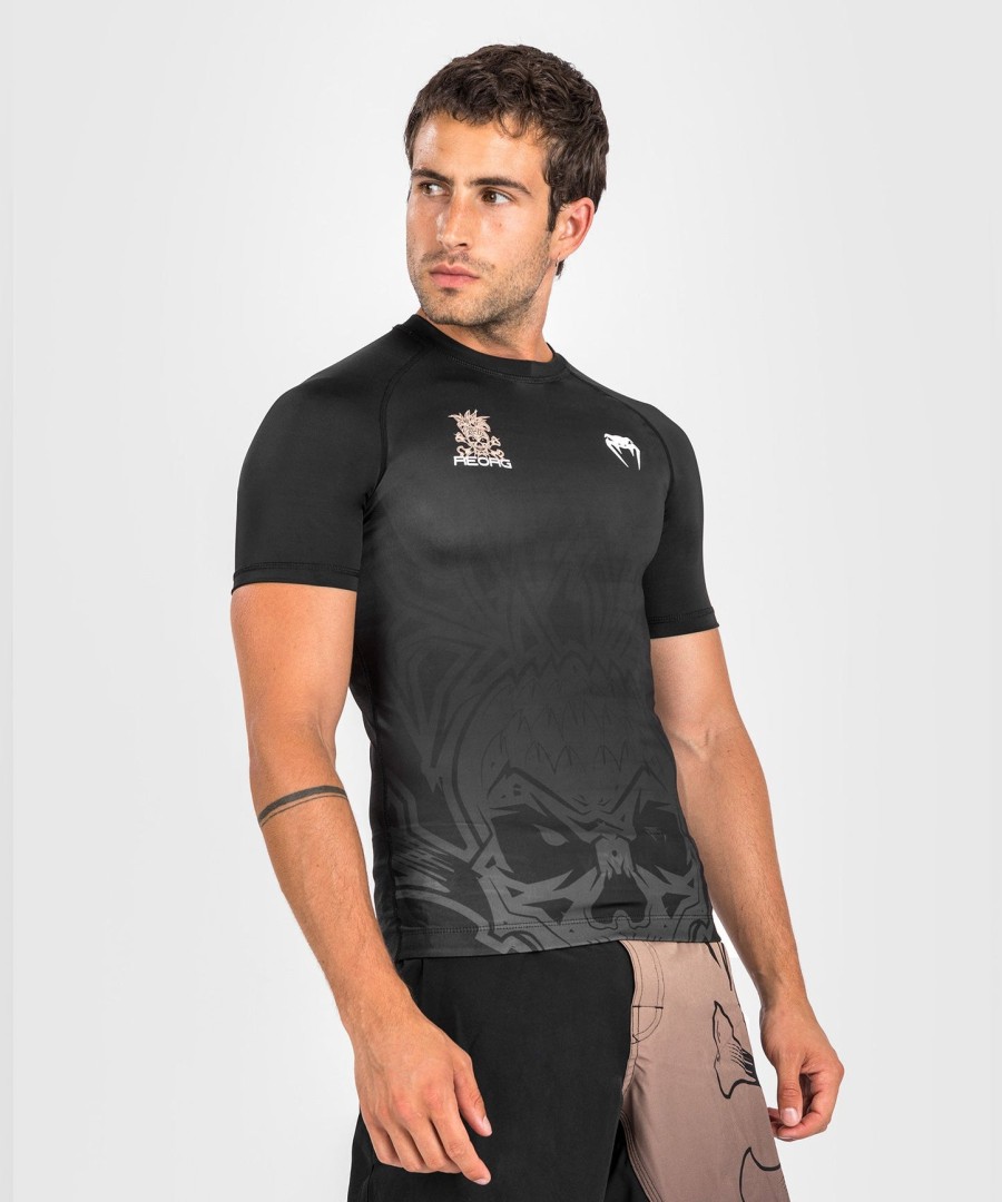 venum reorg rashguard - lyhyet hihat - musta