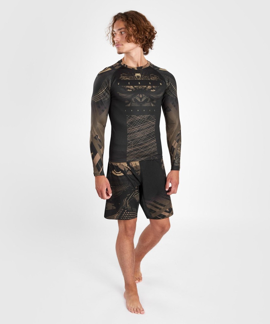 venum gorilla jungle rashguard pitkähihainen - mustahiekka