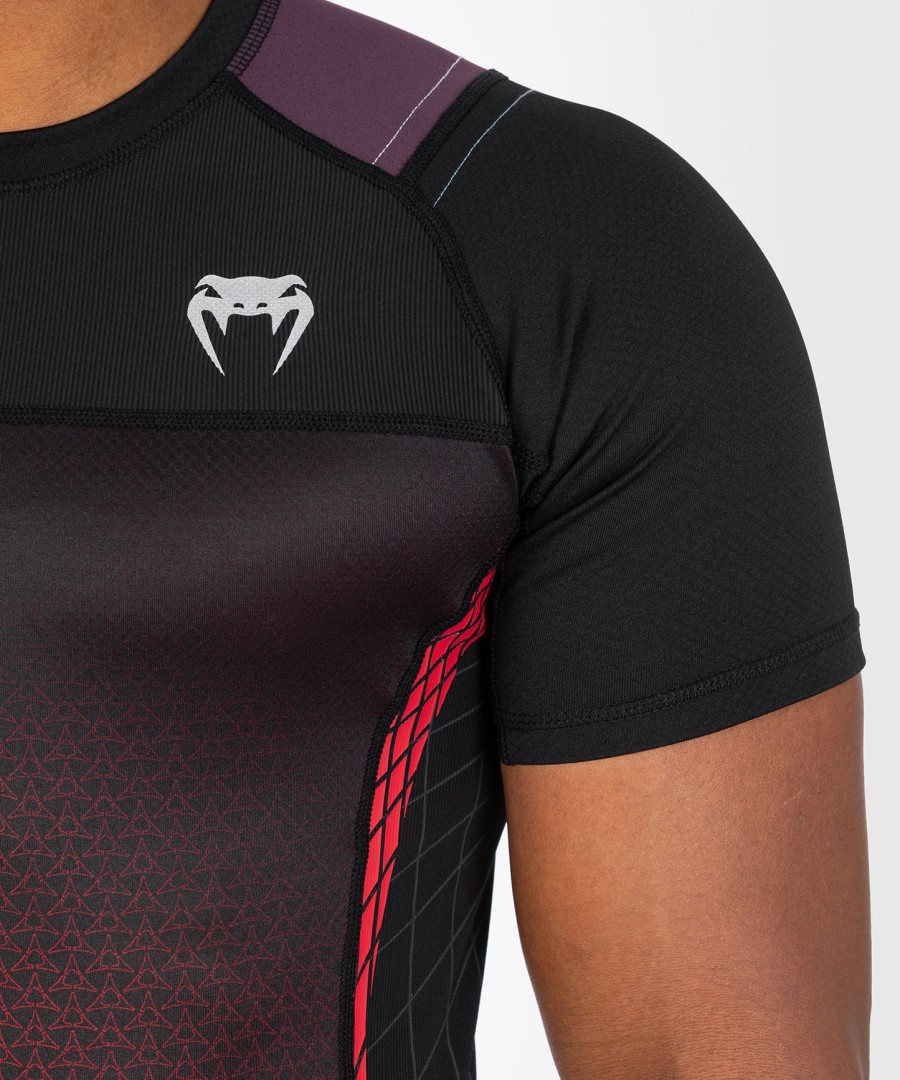 venum x dodge banshee miesten lyhythihainen ihohuppari
