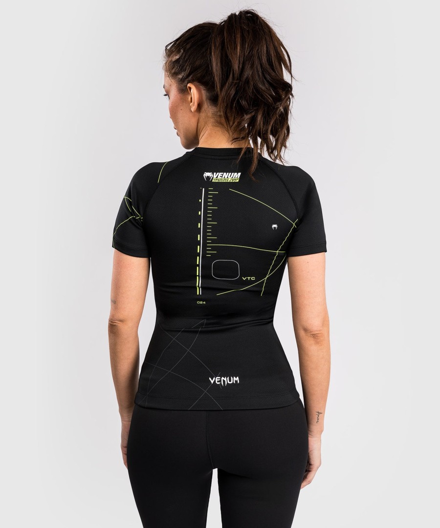 venum training camp 4.0 lyhythihainen rashguard - mustaneonvihreä