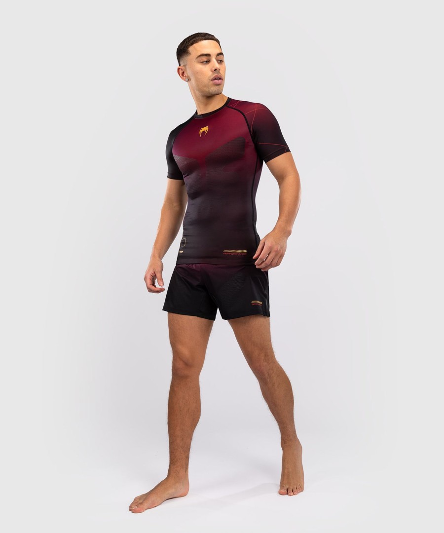 venum tactical xt lyhythihainen rashguard - mustaviininpunainenkulta
