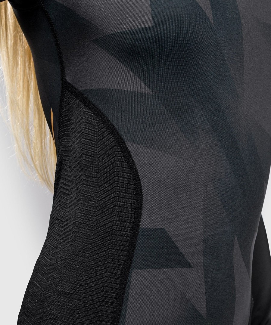 venum razor rashguard - pitkähihainen - naisille - mustakulta