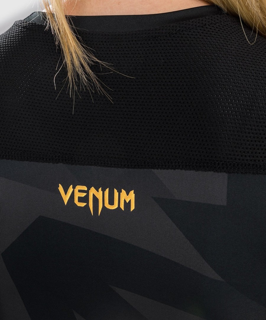 venum razor rashguard - pitkähihainen - naisille - mustakulta