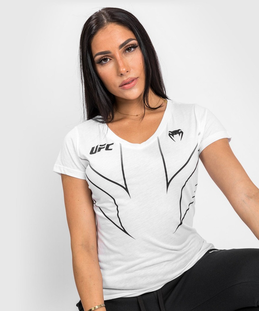ufc venum fight night 2.0 replica naisten t-paita - valkoinen