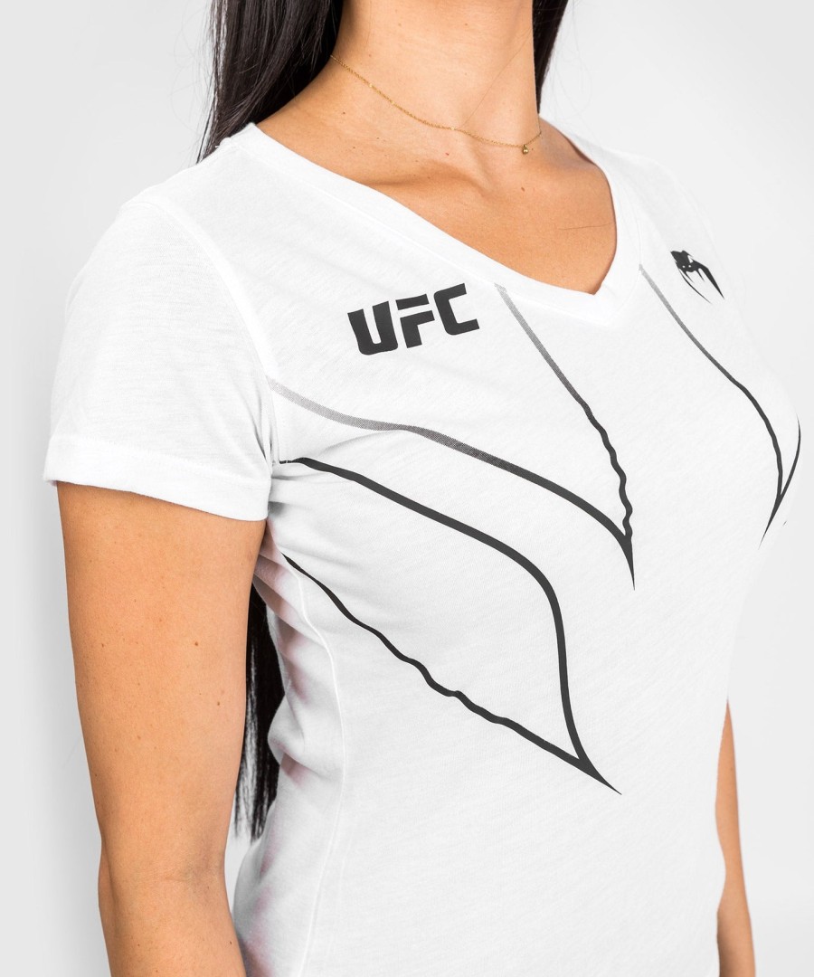 ufc venum fight night 2.0 replica naisten t-paita - valkoinen