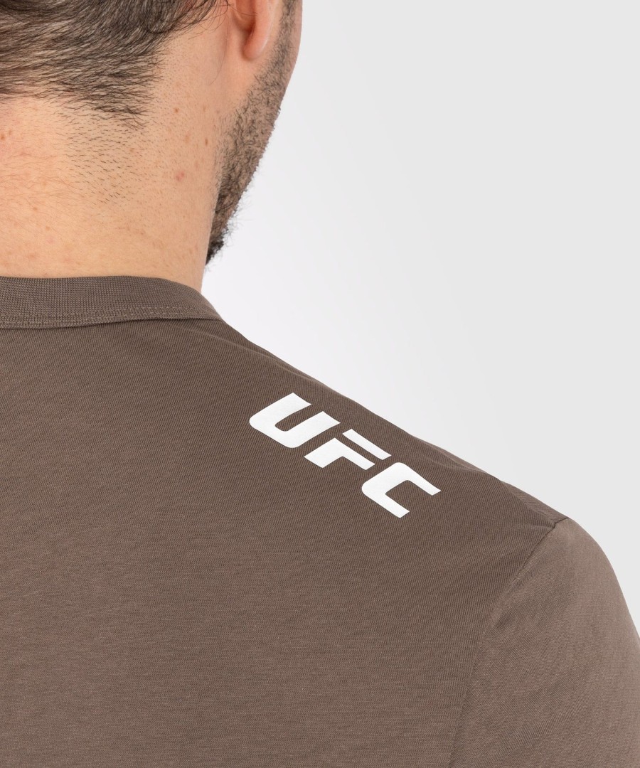 ufc adrenaline by venum fight week miesten lyhythihainen t-paita - pronssi