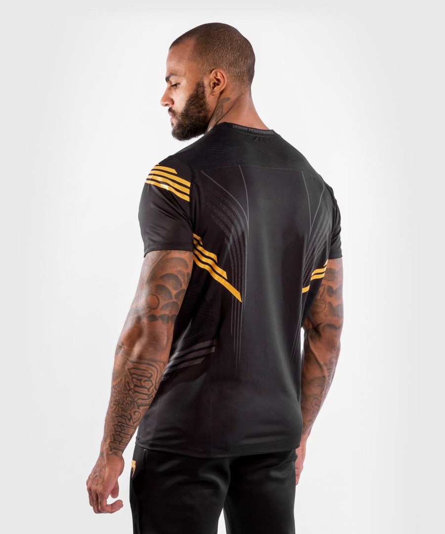 ufc venum authentic fight night miesten ulosmarssipelipaita - mestari