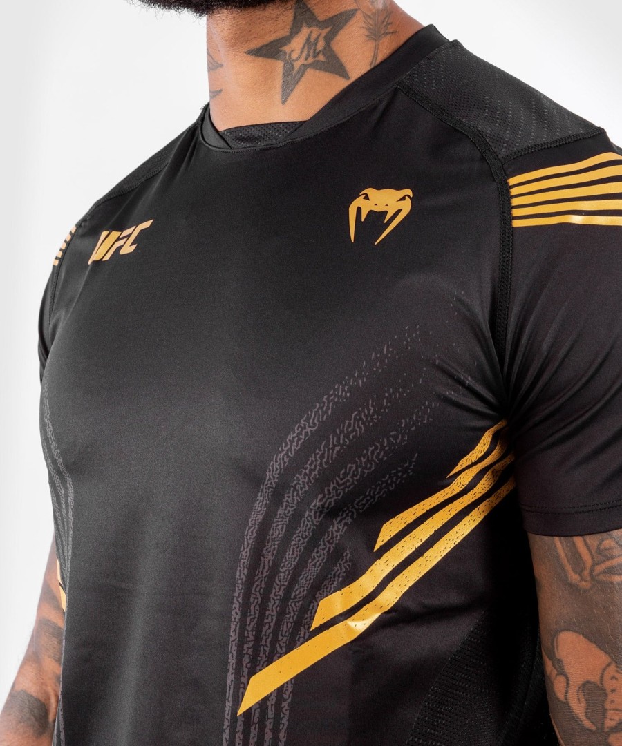 ufc venum authentic fight night miesten ulosmarssipelipaita - mestari
