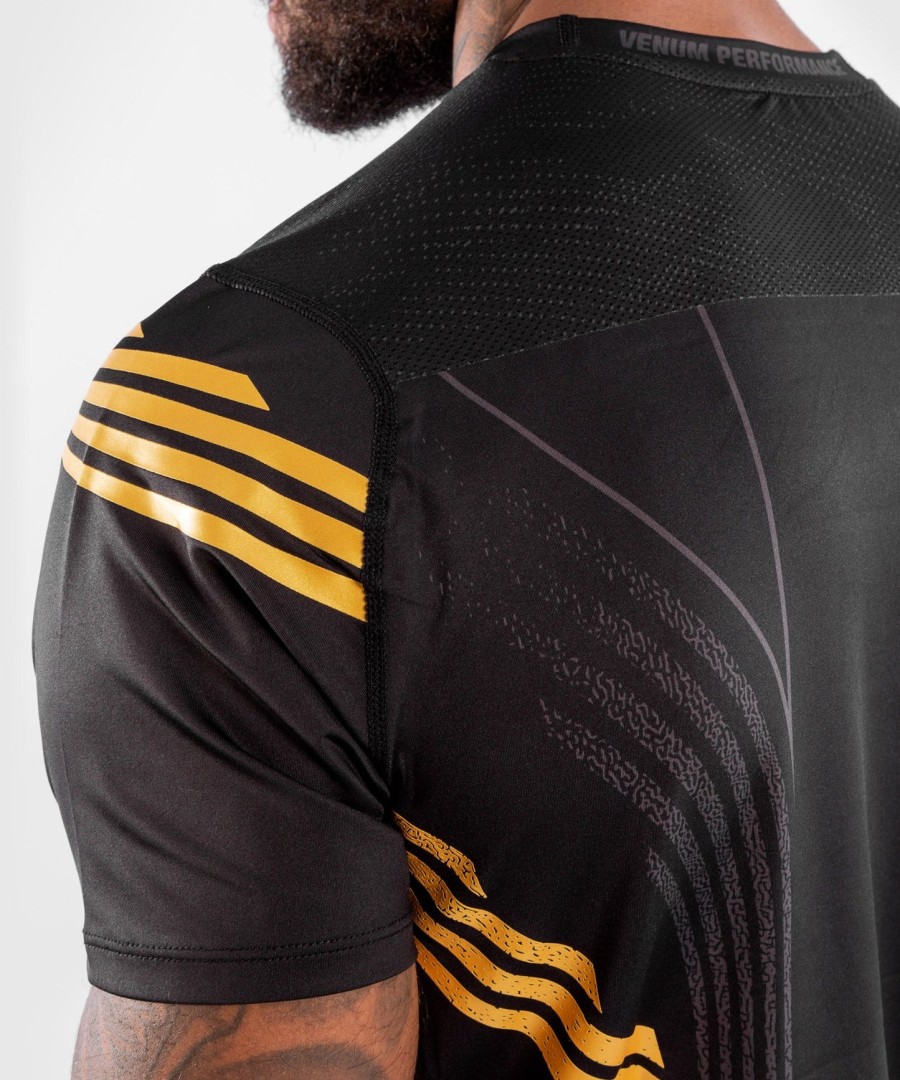 ufc venum authentic fight night miesten ulosmarssipelipaita - mestari