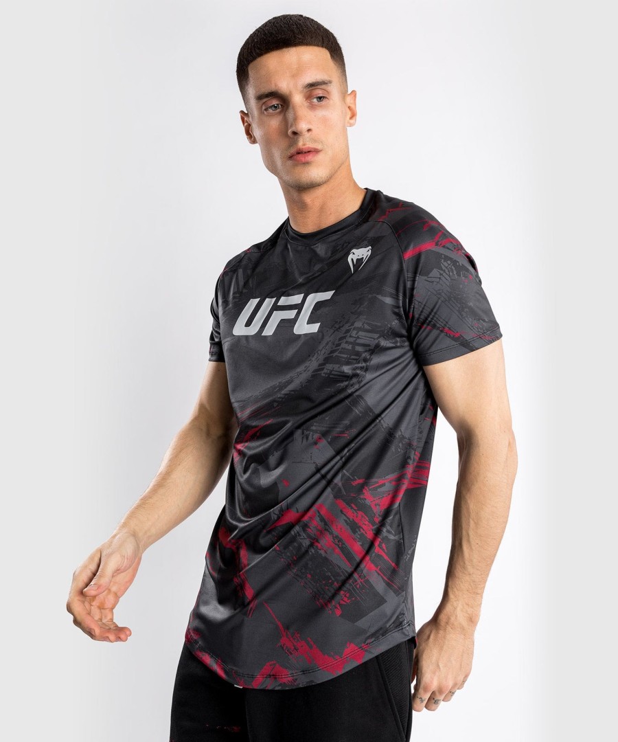 ufc venum authentic fight week 2.0 miesten kuiva tekninen t-paita - musta