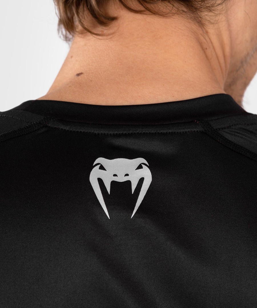 ufc venum performance institute 2.0 miesten dry-tech paita - mustapunainen