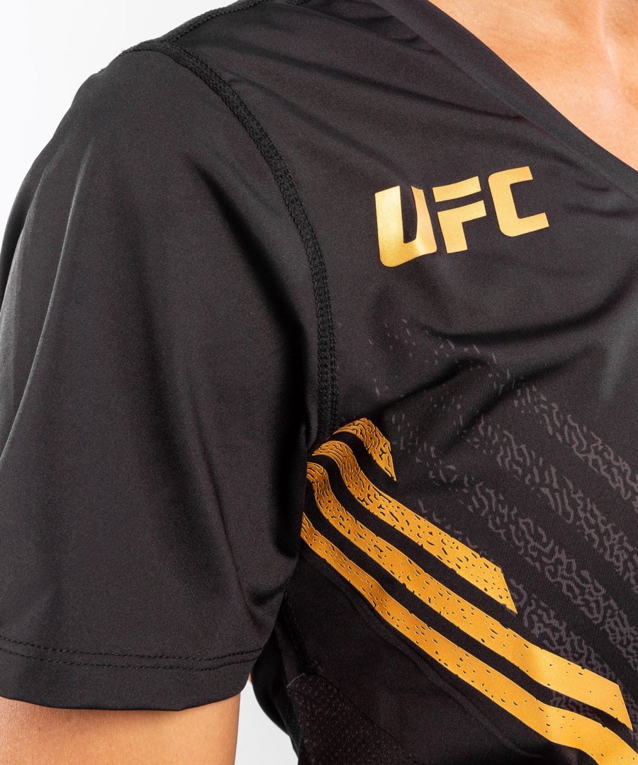 ufc venum personoitu aito fight night naisten ulosmarssipelipaita - mestari