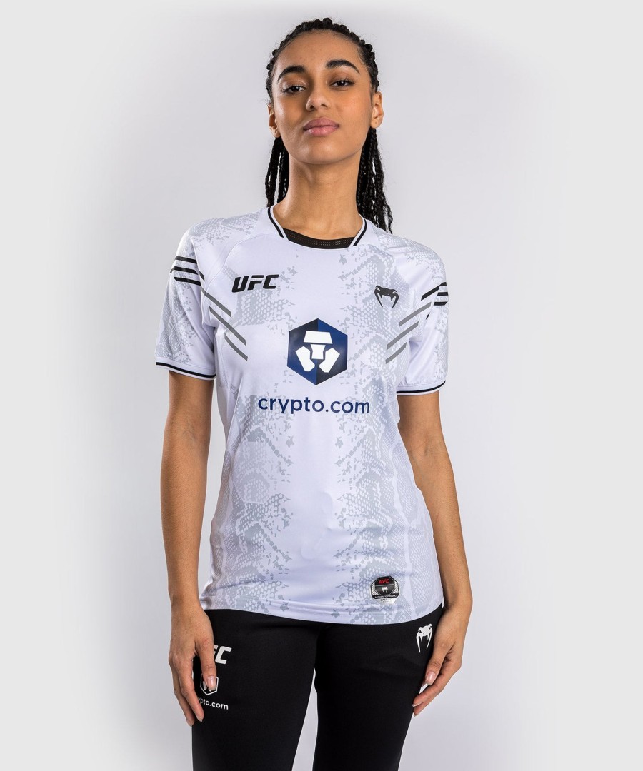ufc adrenaline by venum authentic fight night naisten ulosmarssipelipaita - valkoinen