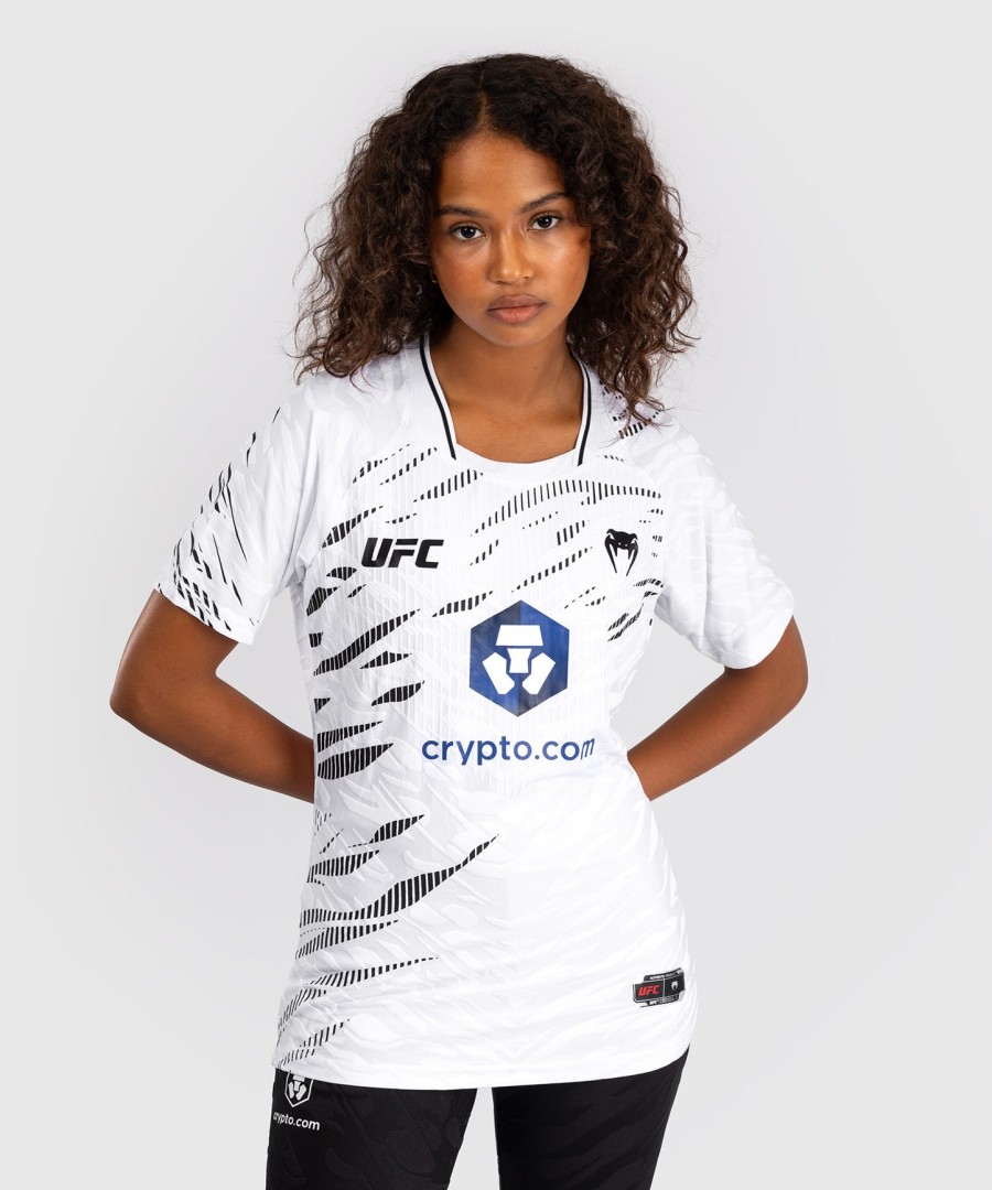 ufc fusion by venum authentic fight night naisten walkout pelipaita - valkoinen