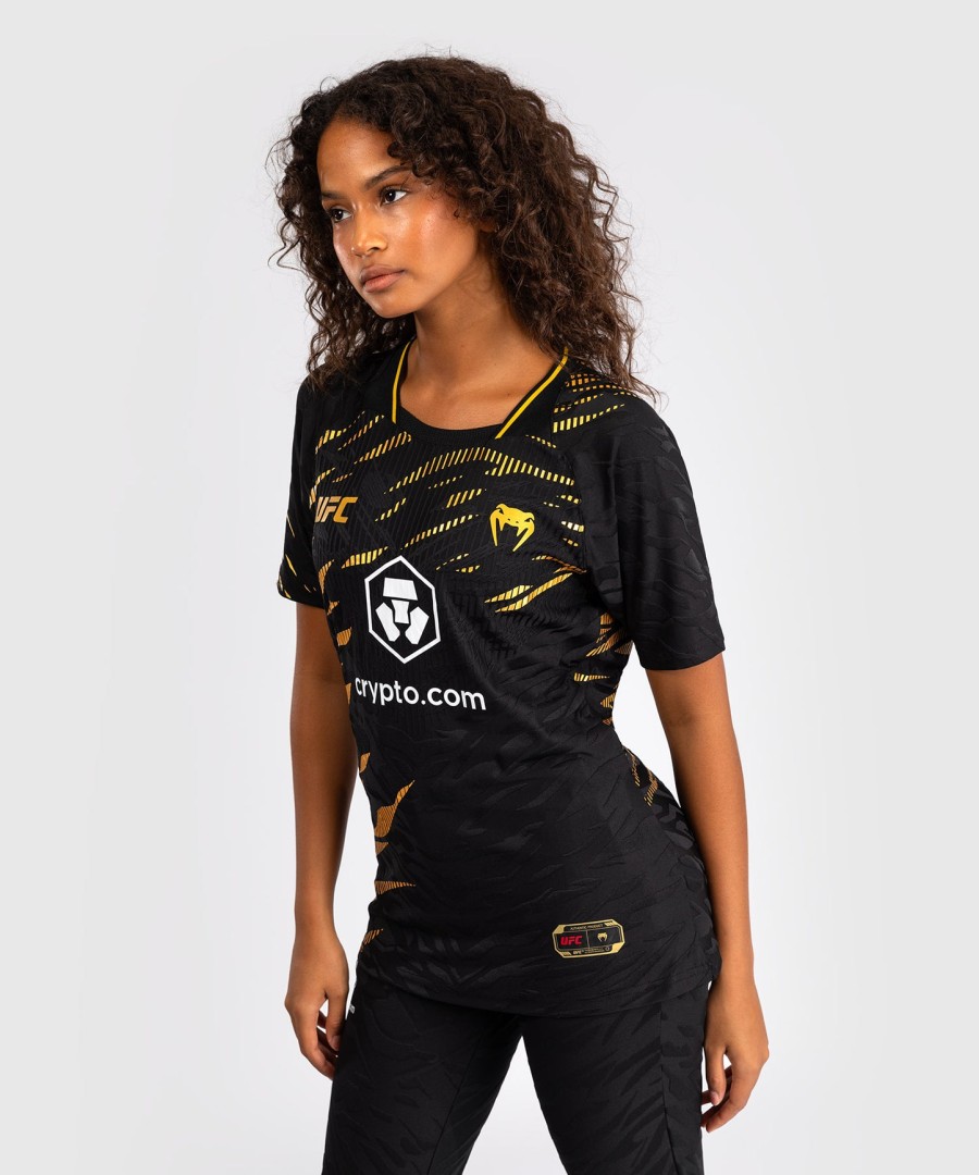 ufc fusion by venum authentic fight night -naisten ulosmarssipelipaita - mestari