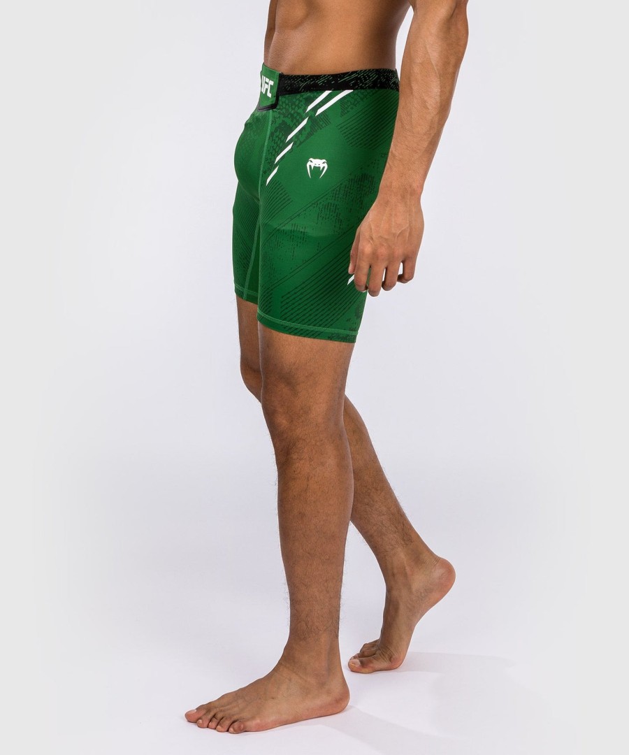 ufc adrenaline by venum authentic fight night miesten vale tudo shortsit - vihreä