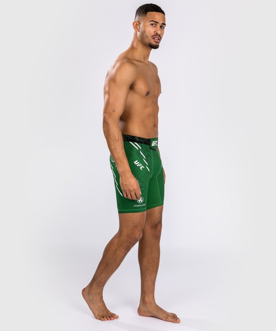 ufc adrenaline by venum authentic fight night miesten vale tudo shortsit - vihreä