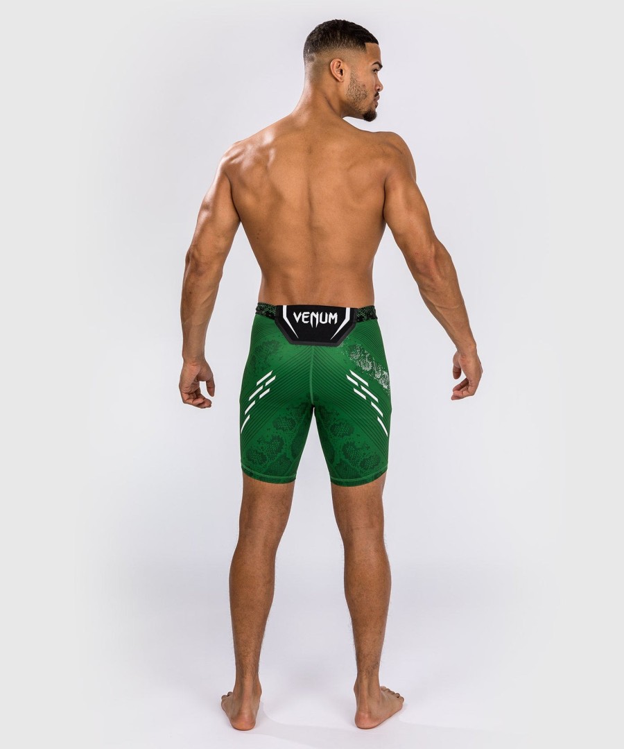 ufc adrenaline by venum authentic fight night miesten vale tudo shortsit - vihreä