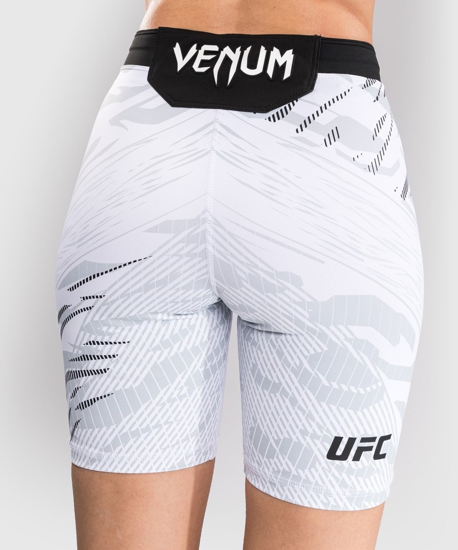 ufc fusion by venum authentic fight night naisten vale tudo shortsit - pitkähihainen - valkoinen