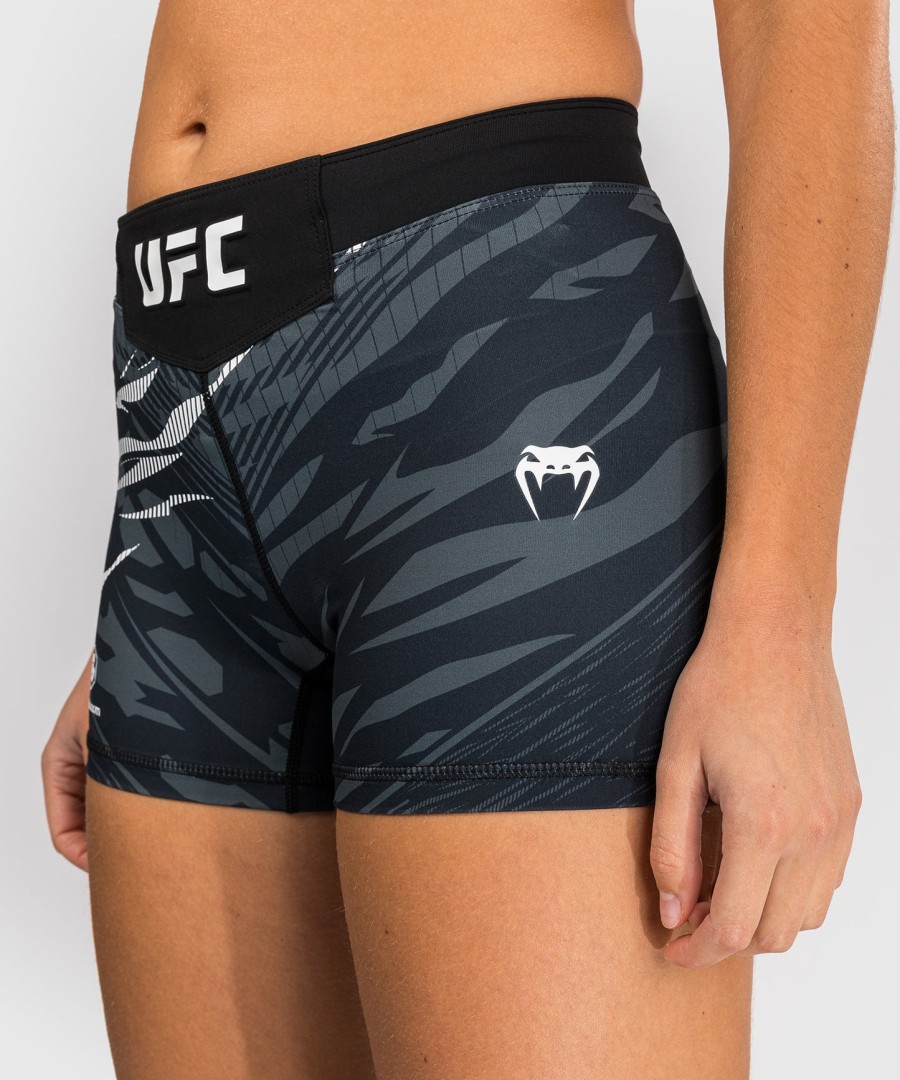 ufc fusion by venum authentic fight night naisten vale tudo shortsit - lyhyt istuvuus - musta